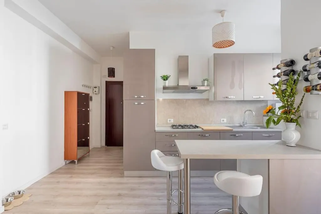 Cozy Apartment 1 Min From New Mm4 Argonne Milão