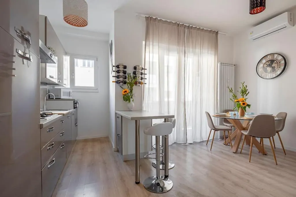 Cozy Apartment 1 Min From New Mm4 Argonne Milão