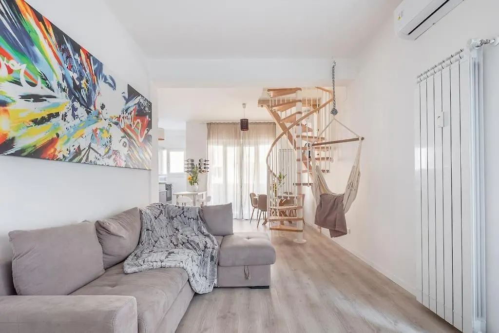 Cozy Apartment 1 Min From New Mm4 Argonne location