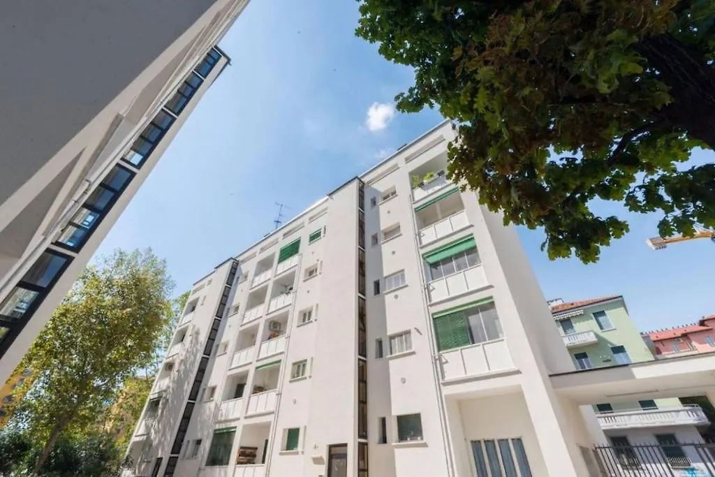 Cozy Apartment 1 Min From New Mm4 Argonne Milão