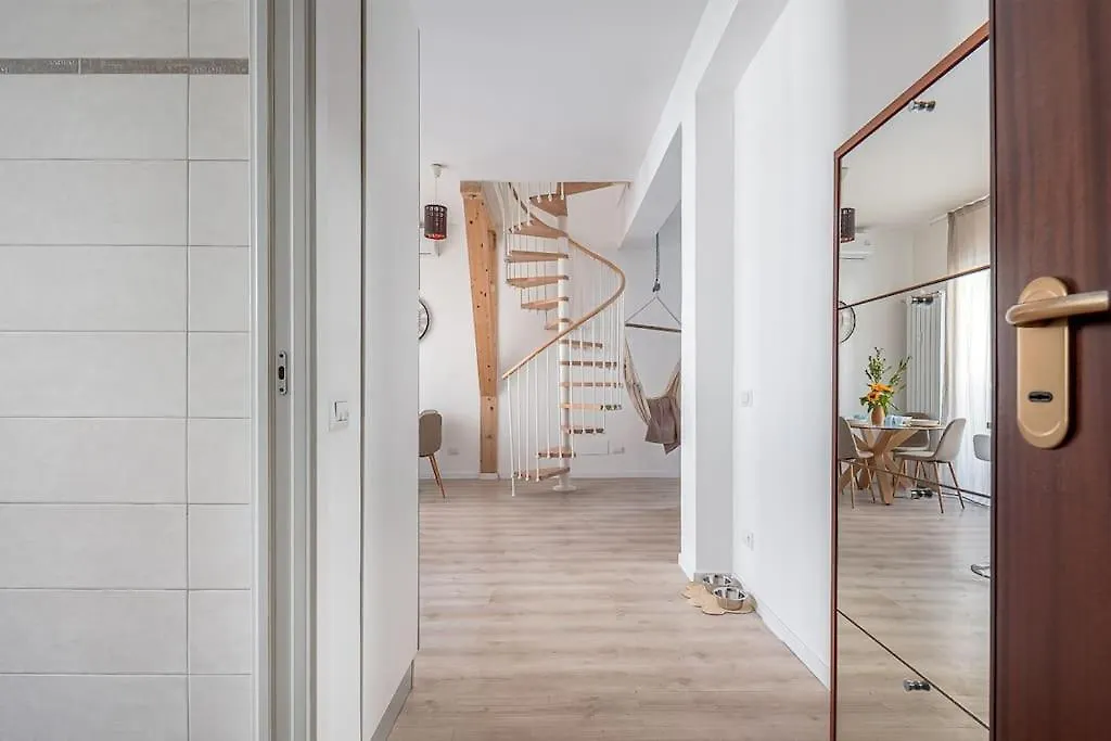 Cozy Apartment 1 Min From New Mm4 Argonne Milão